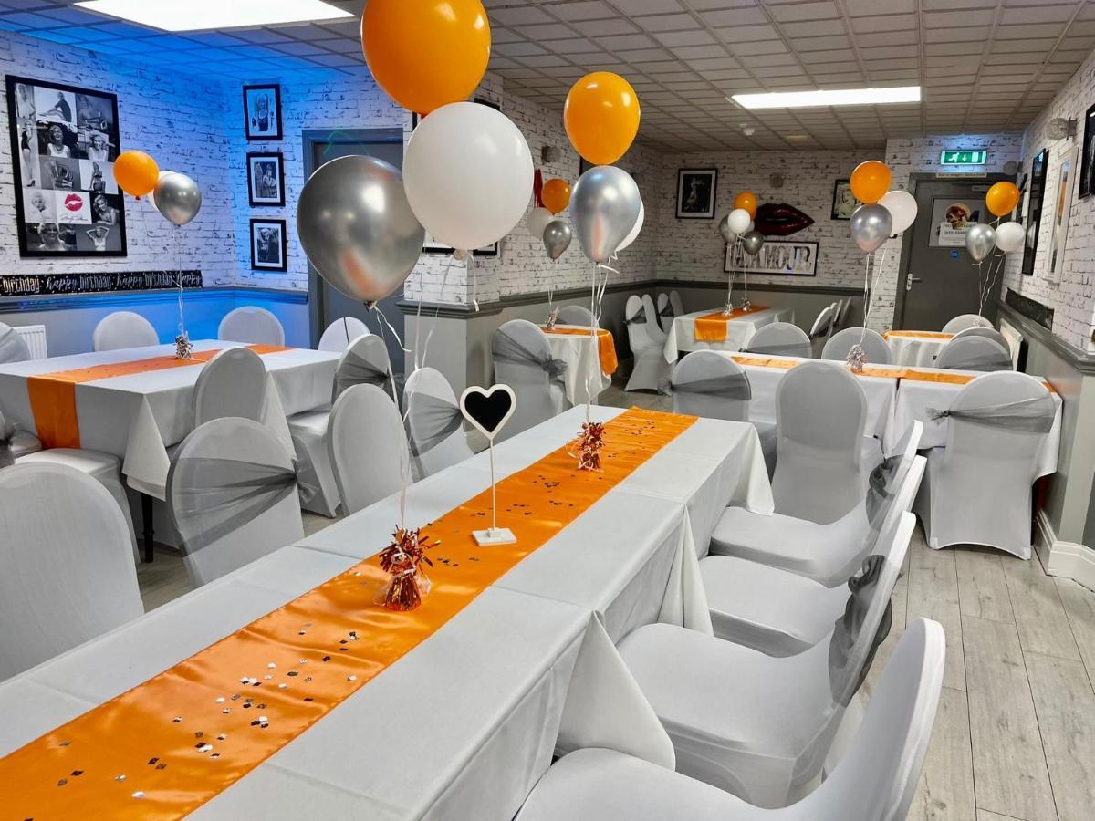 The Sandringham Court Hotel & Apartment Welcoming Large And Small Groups For 15 Years Блекпул Екстериор снимка