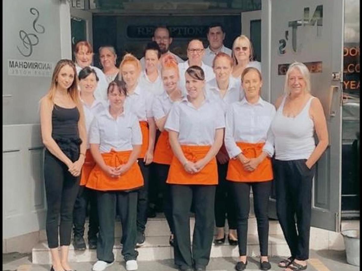 The Sandringham Court Hotel & Apartment Welcoming Large And Small Groups For 15 Years Блекпул Екстериор снимка