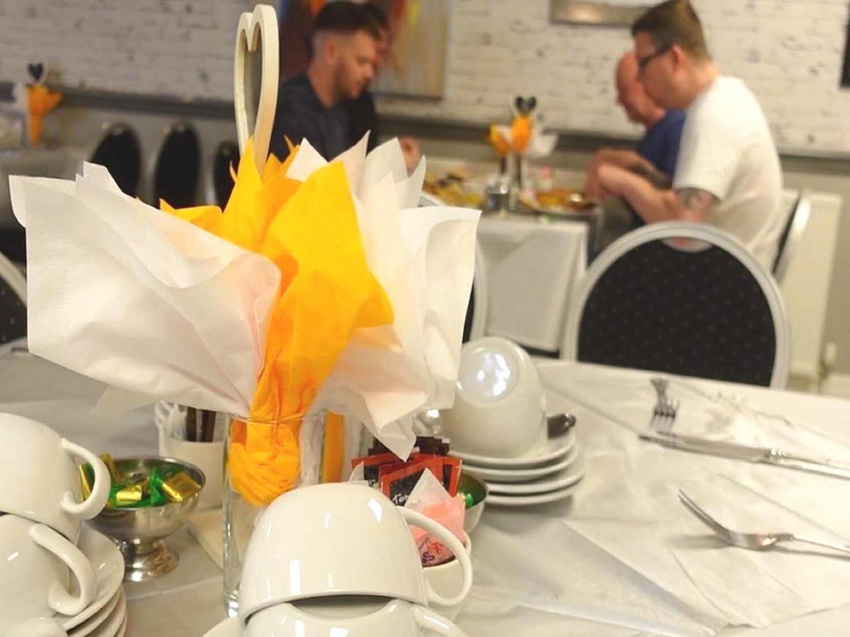 The Sandringham Court Hotel & Apartment Welcoming Large And Small Groups For 15 Years Блекпул Екстериор снимка