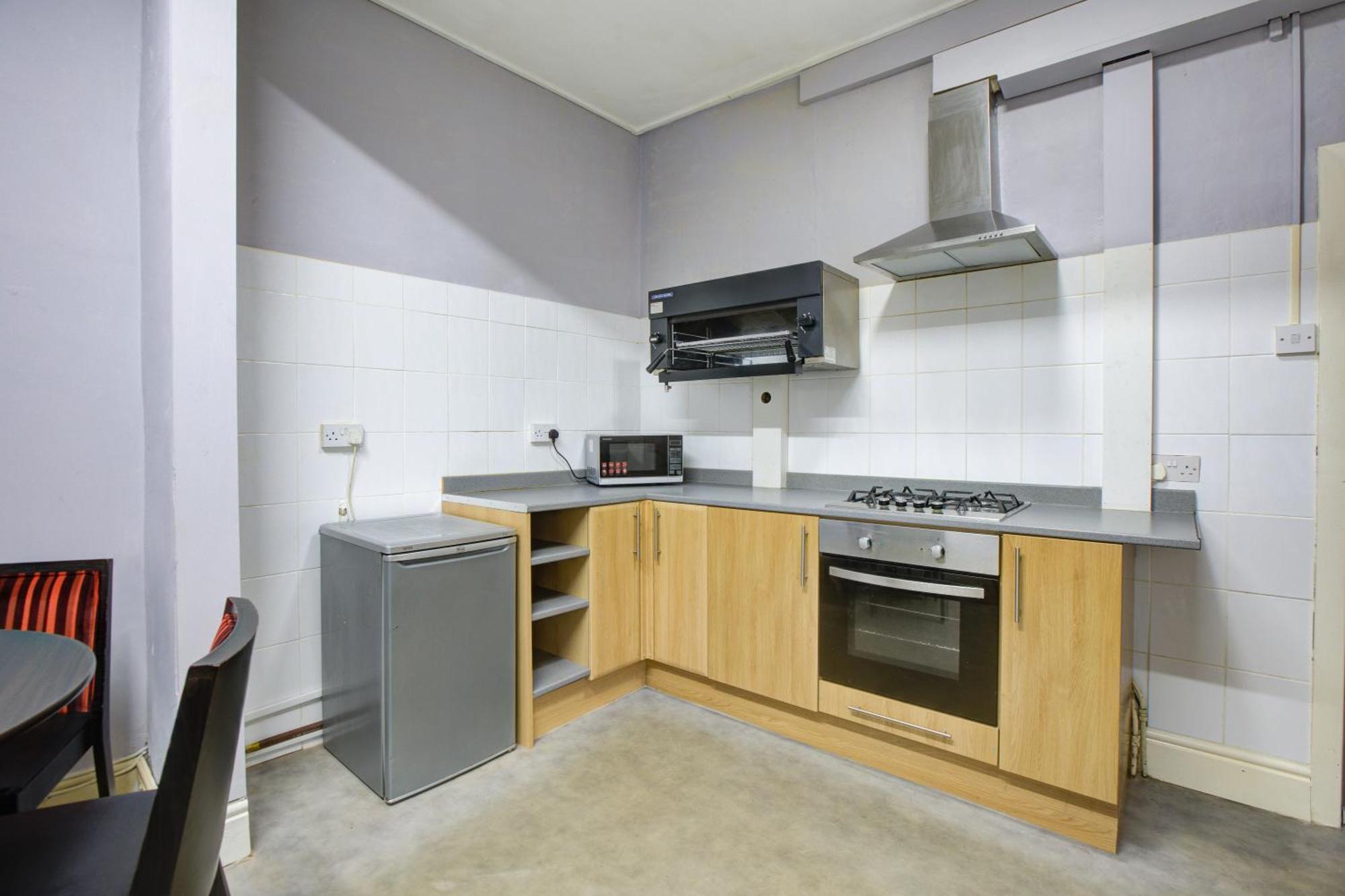 The Sandringham Court Hotel & Apartment Welcoming Large And Small Groups For 15 Years Блекпул Екстериор снимка